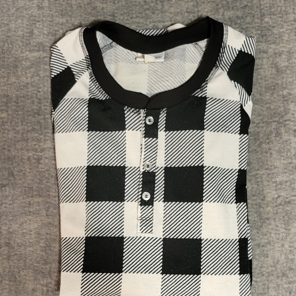LulaRoe Mark